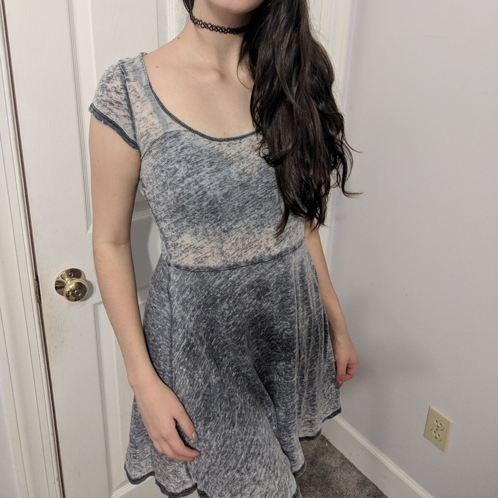 Gray Acid Wash Heathered Scoop Neck Dress